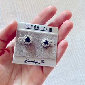 NWT NORDSTROM EISENBERG‎ ICE Floral Earrings in Blue & White Crystal